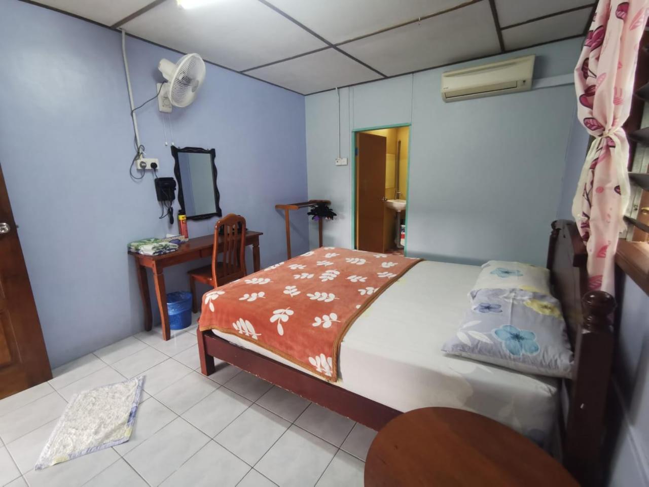 Cheers Garden Chalet Kampong Ayer Batang Exterior foto